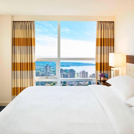 Sheraton Vancouver Wall Centre Екстер'єр фото