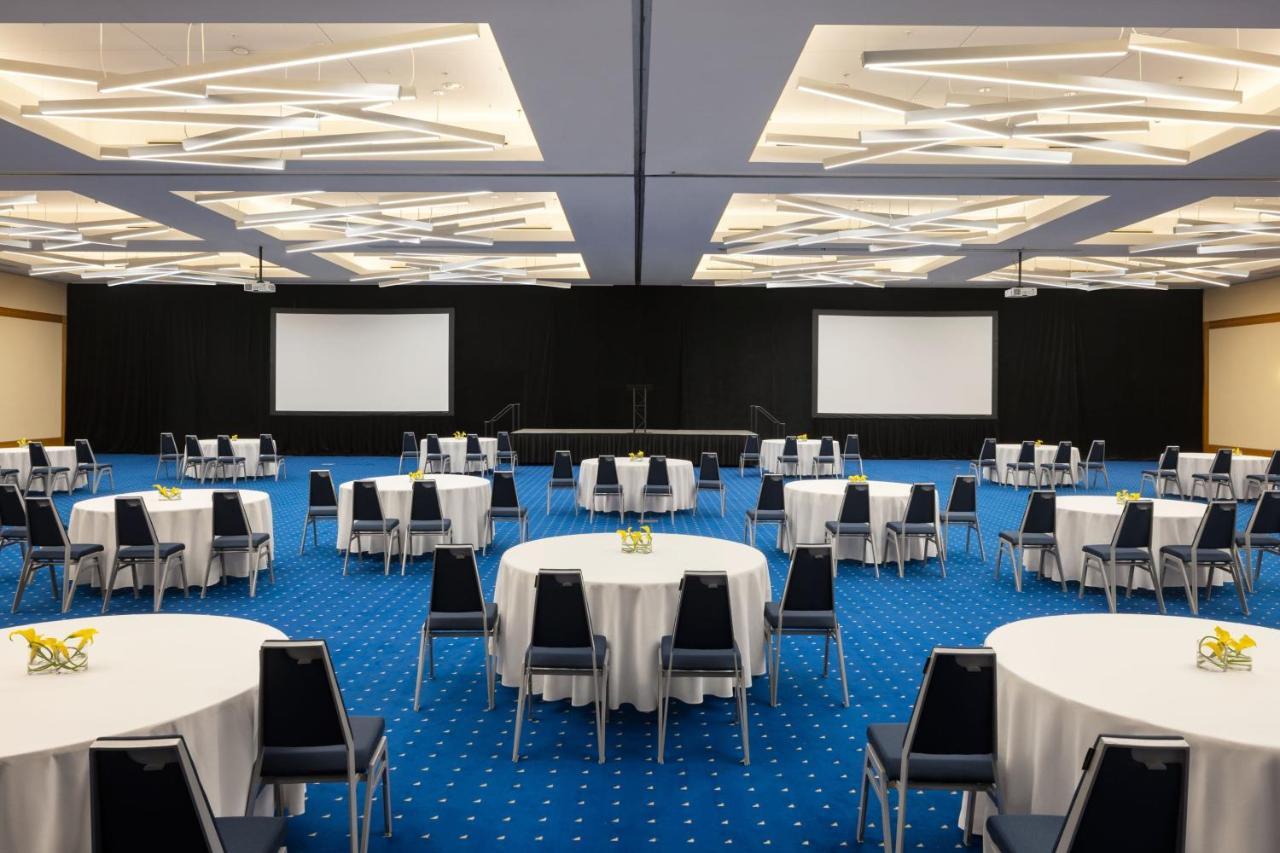 Sheraton Vancouver Wall Centre Екстер'єр фото