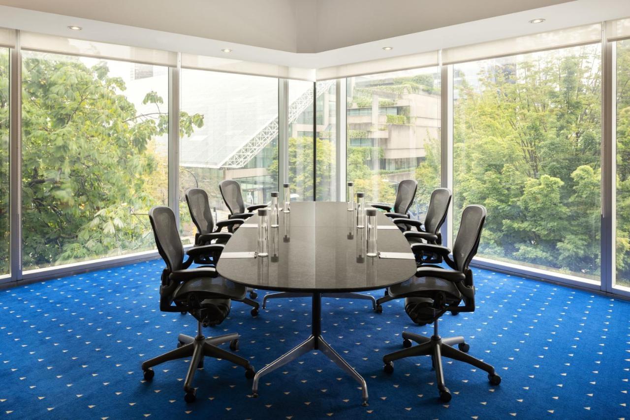 Sheraton Vancouver Wall Centre Екстер'єр фото